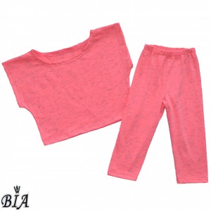 Комплект для девочки (укороченная футболка + бриджи) неон розовый