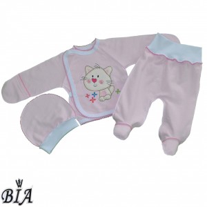 Комплект для новорожденных (распашонка,ползуны на евро-резинке,шапочка) розовый с вышивкой "Котик"